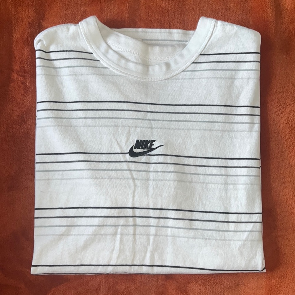 Unisex Nike T-Shirt